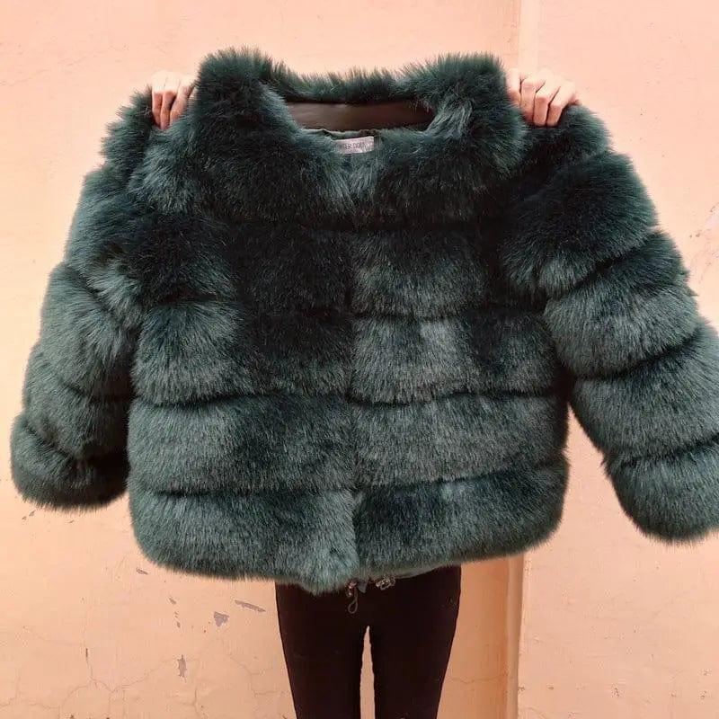 Cheky - Slim short faux fox fur coat